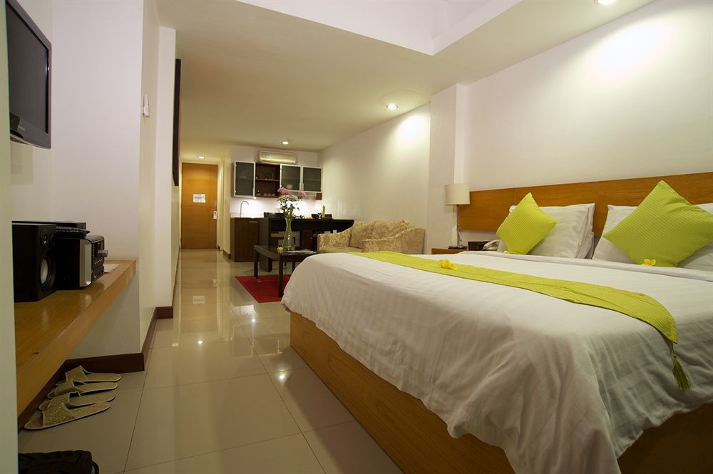 Sunset Residence And Condotel Kuta Lombok Exterior foto