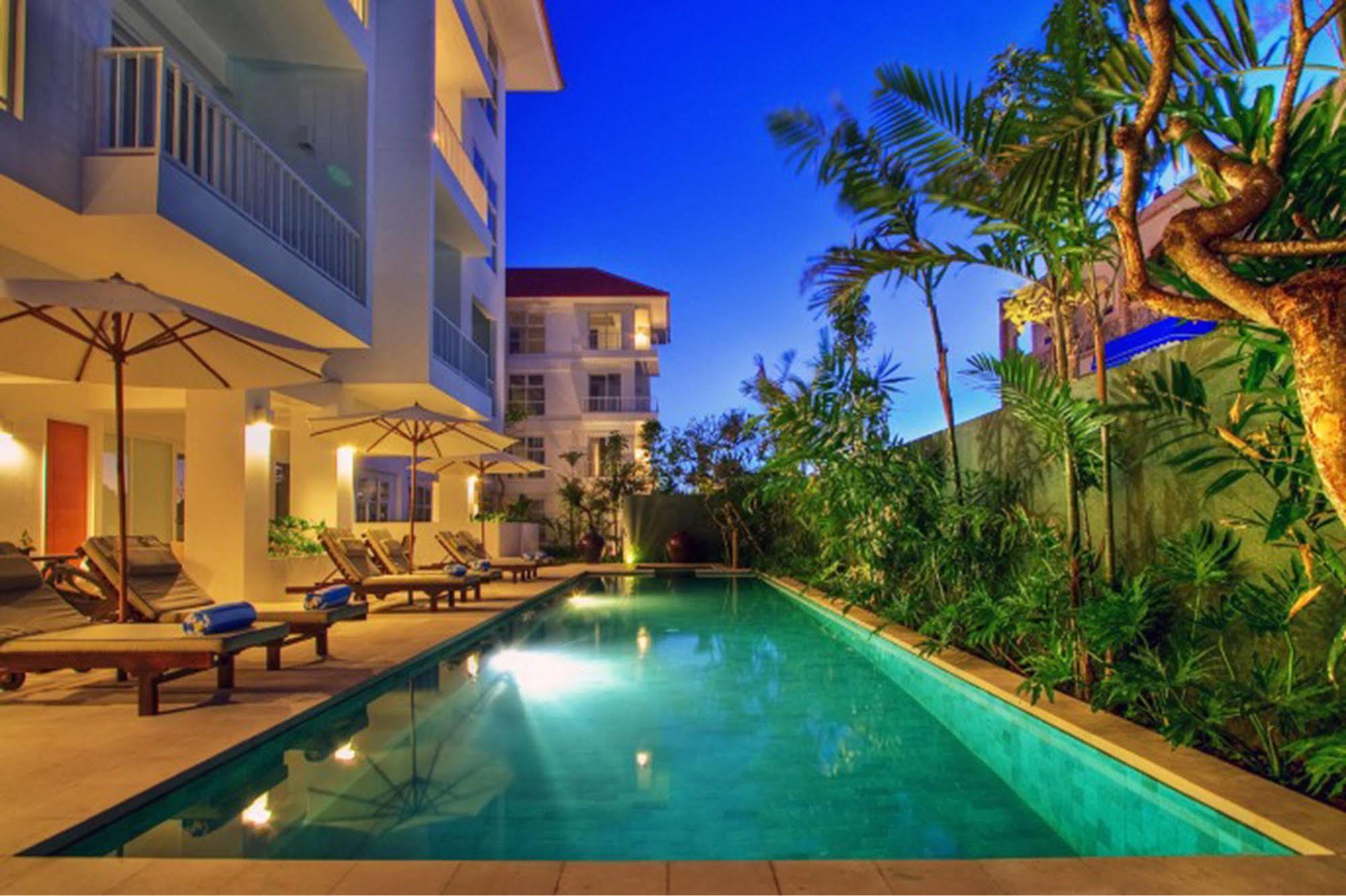 Sunset Residence And Condotel Kuta Lombok Exterior foto